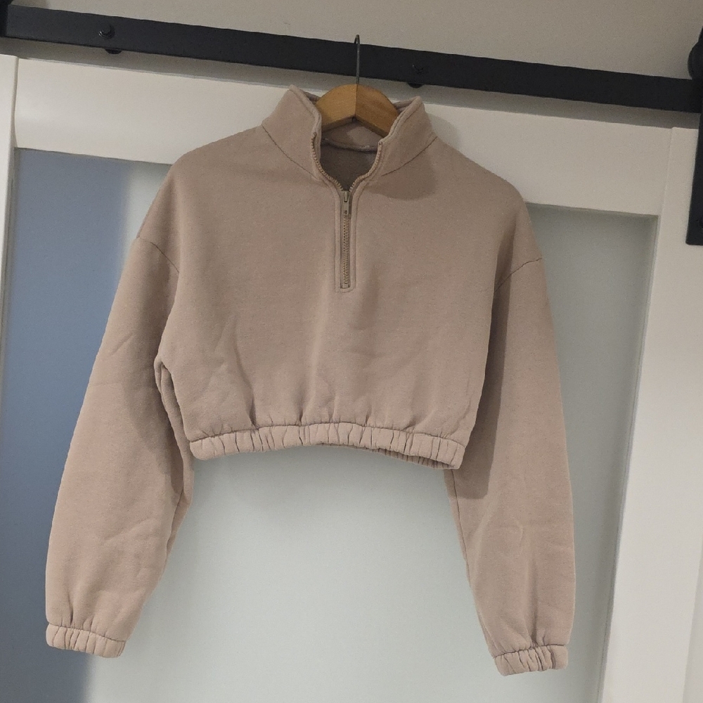 Women's Beige Tan Cropped Pullover Sweatshirt!